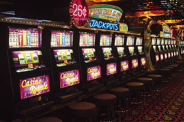 Starlight Princess slot game interface on karbu24 showing reels and payout table